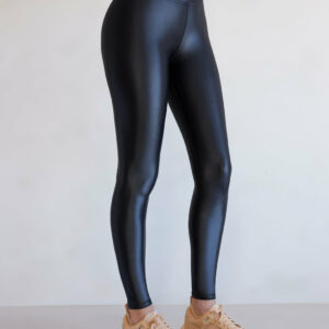 Carbon38 Regular Rise Full Length Legging in Takara Shine Black
